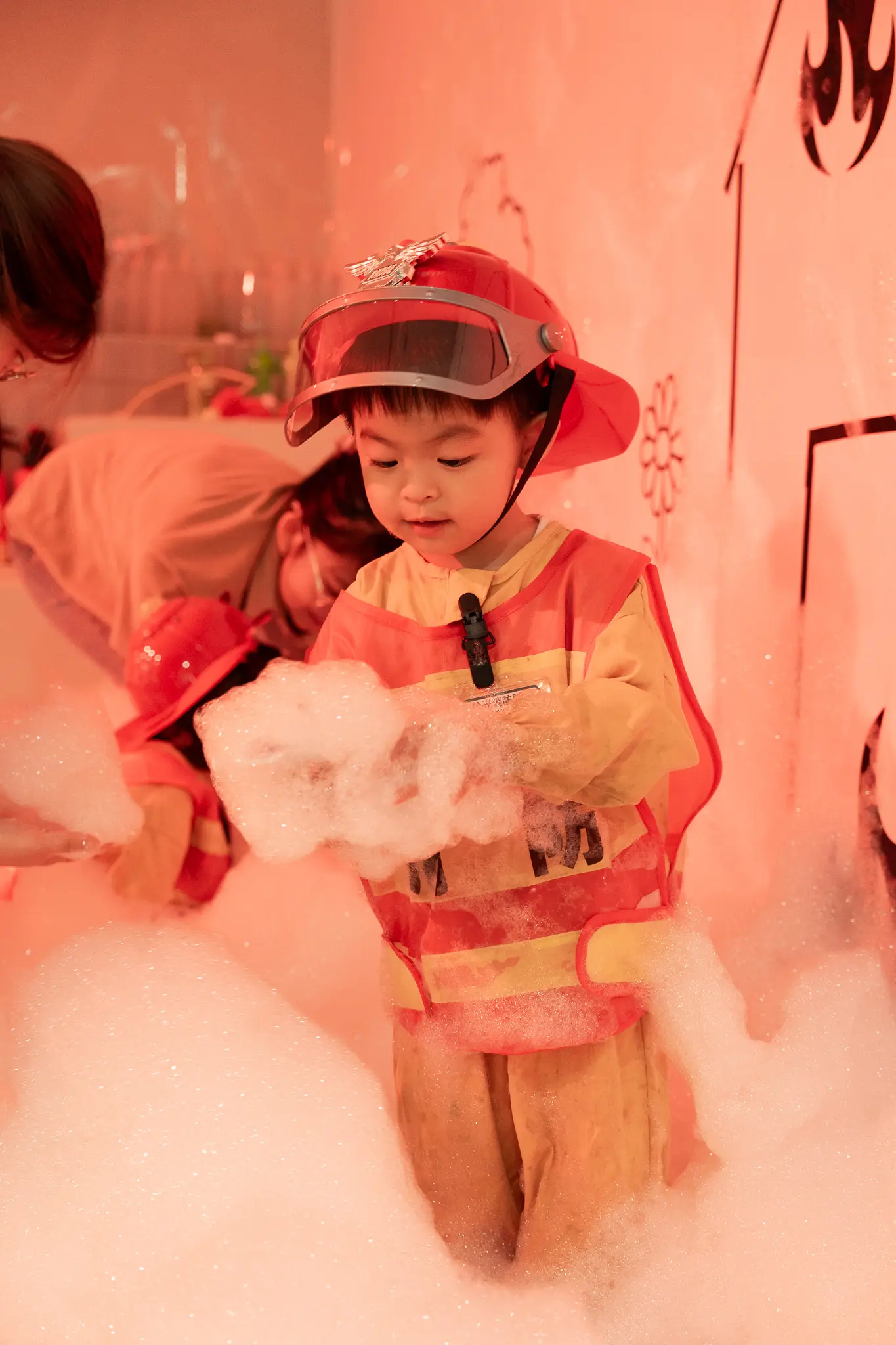 Messy Play 水彩感官體驗